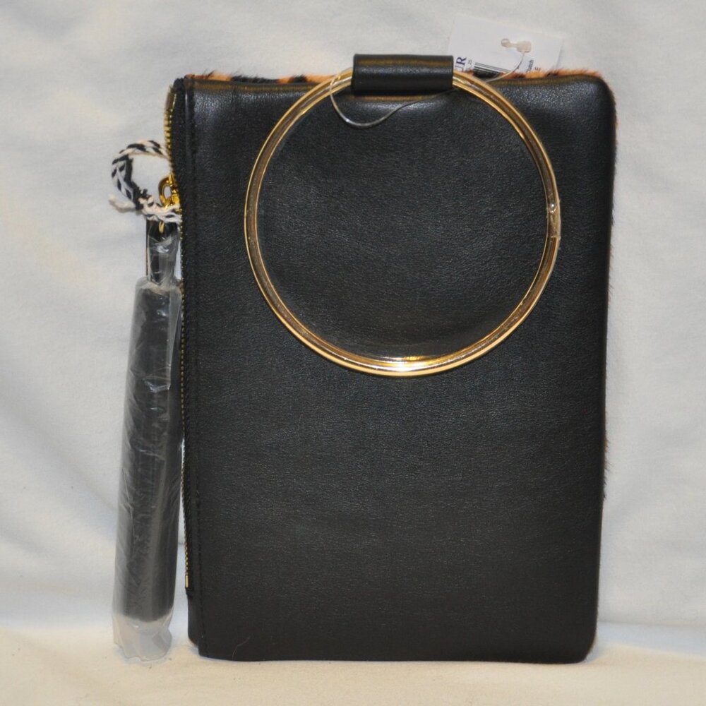 Thacker Handbag - Picture 6 of 9